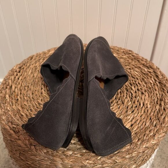 Klub Nico Georgette Scalloped Flats/Made in Spain- Size 40 - Good Condition - Picture 5 of 7